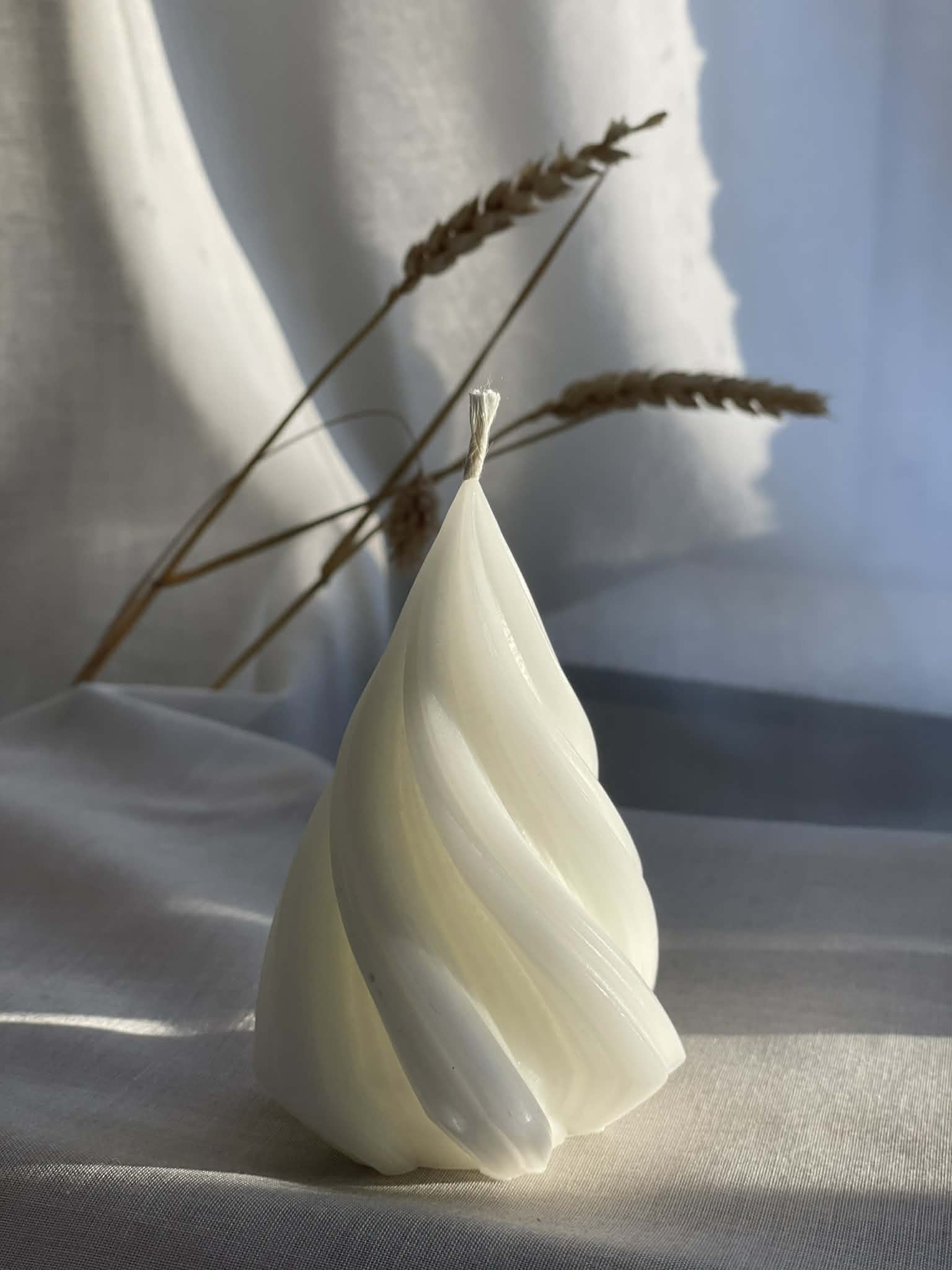 Mellan Swirl - Stearinljus