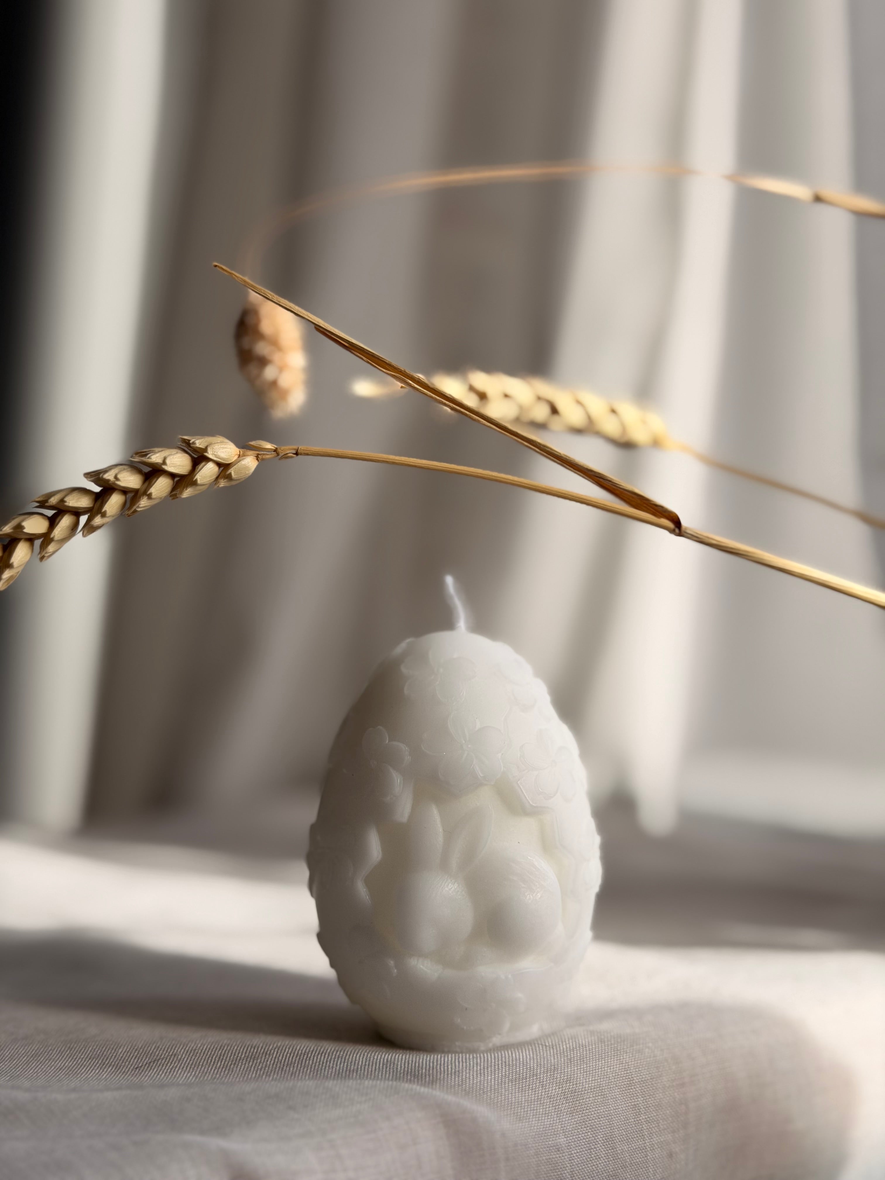 Cracked Bunny Egg