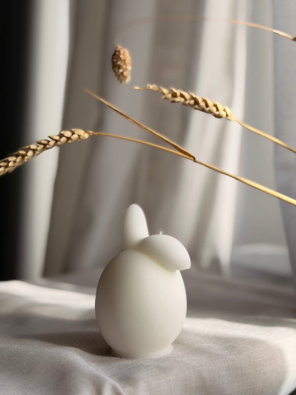 Ear Down Bunny Egg