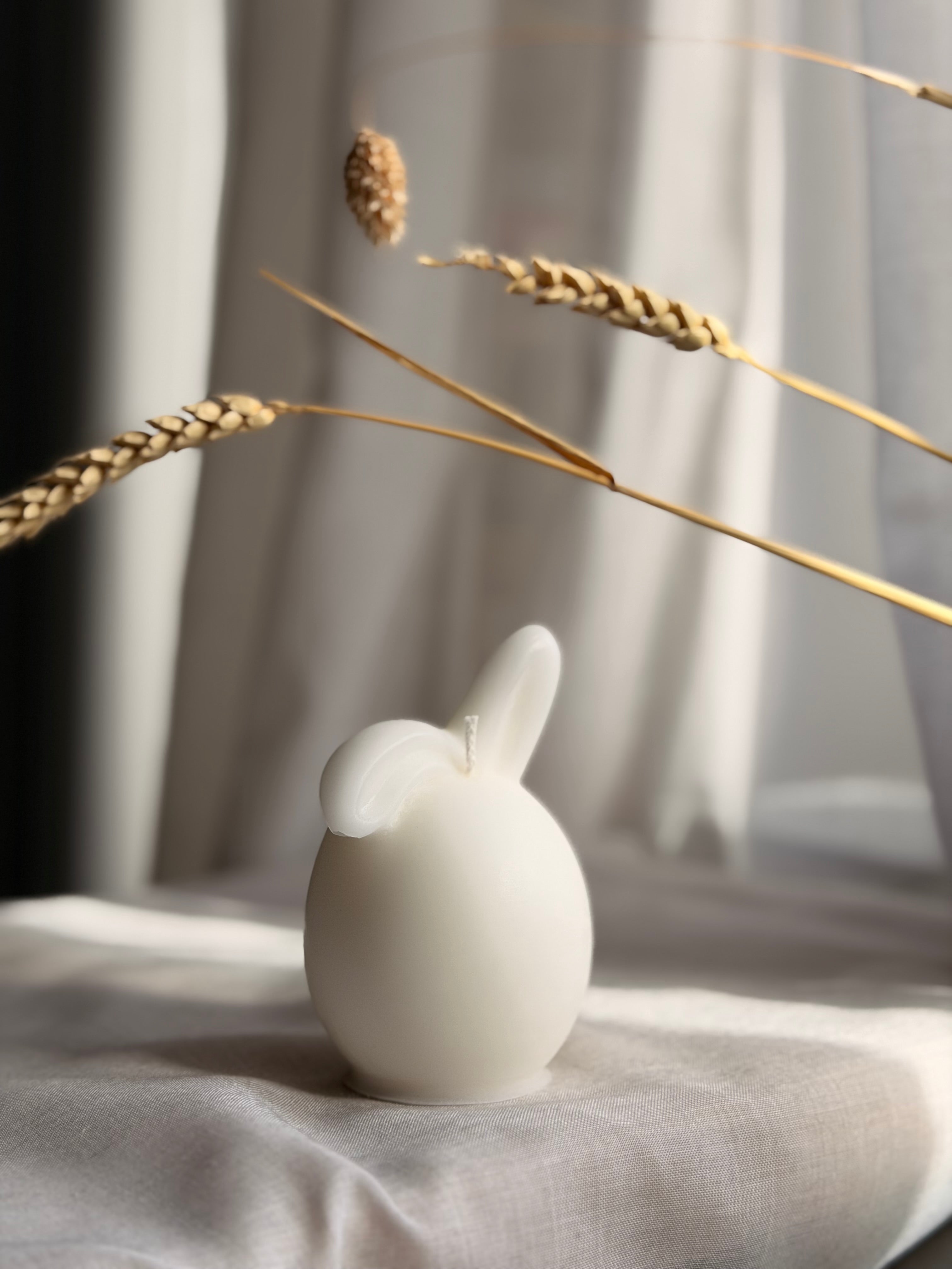 Ear Down Bunny Egg